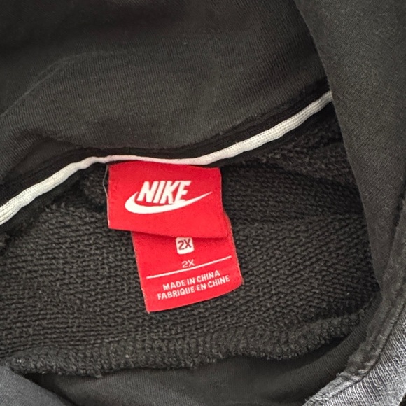 Nike Womens Black Hoodie - Picture 4 of 5